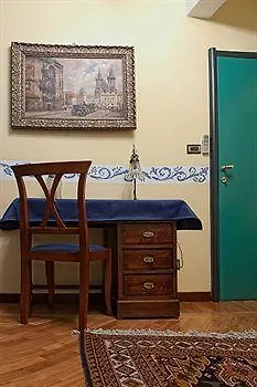 Tynska Apartment